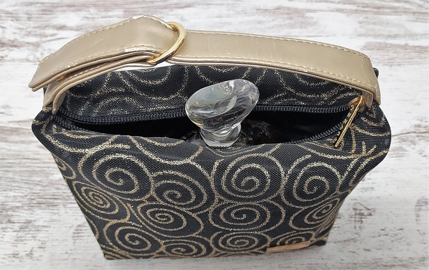 Azzaro 9 Loris Azzaro EDT (eau de toilette SPLASH) 200ml + Toiletry Bag. Vintage.