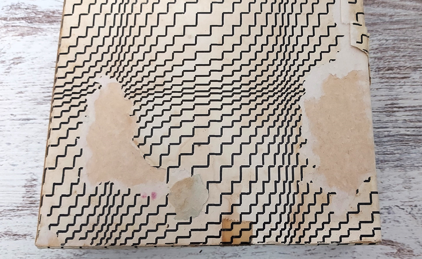 Parure Guerlain EDC (eau de cologne SPLASH) SIZE: 18cm x 12cm Extremely rare.