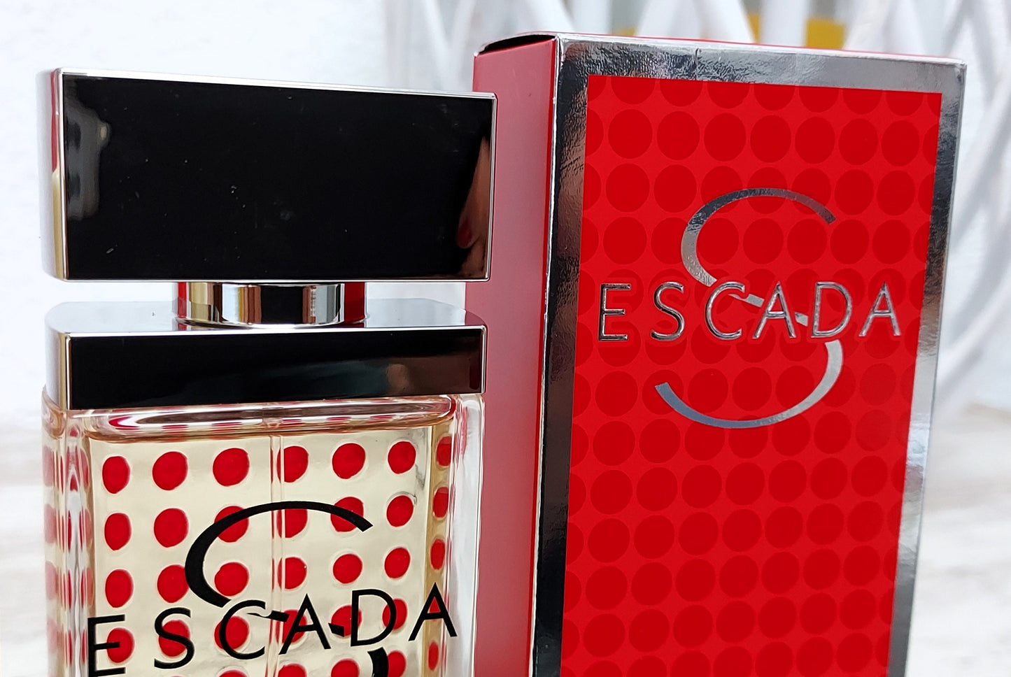 Escada S EDP (eau de parfum) 50ml + Body Lotion 200ml. Discontinued vintage.