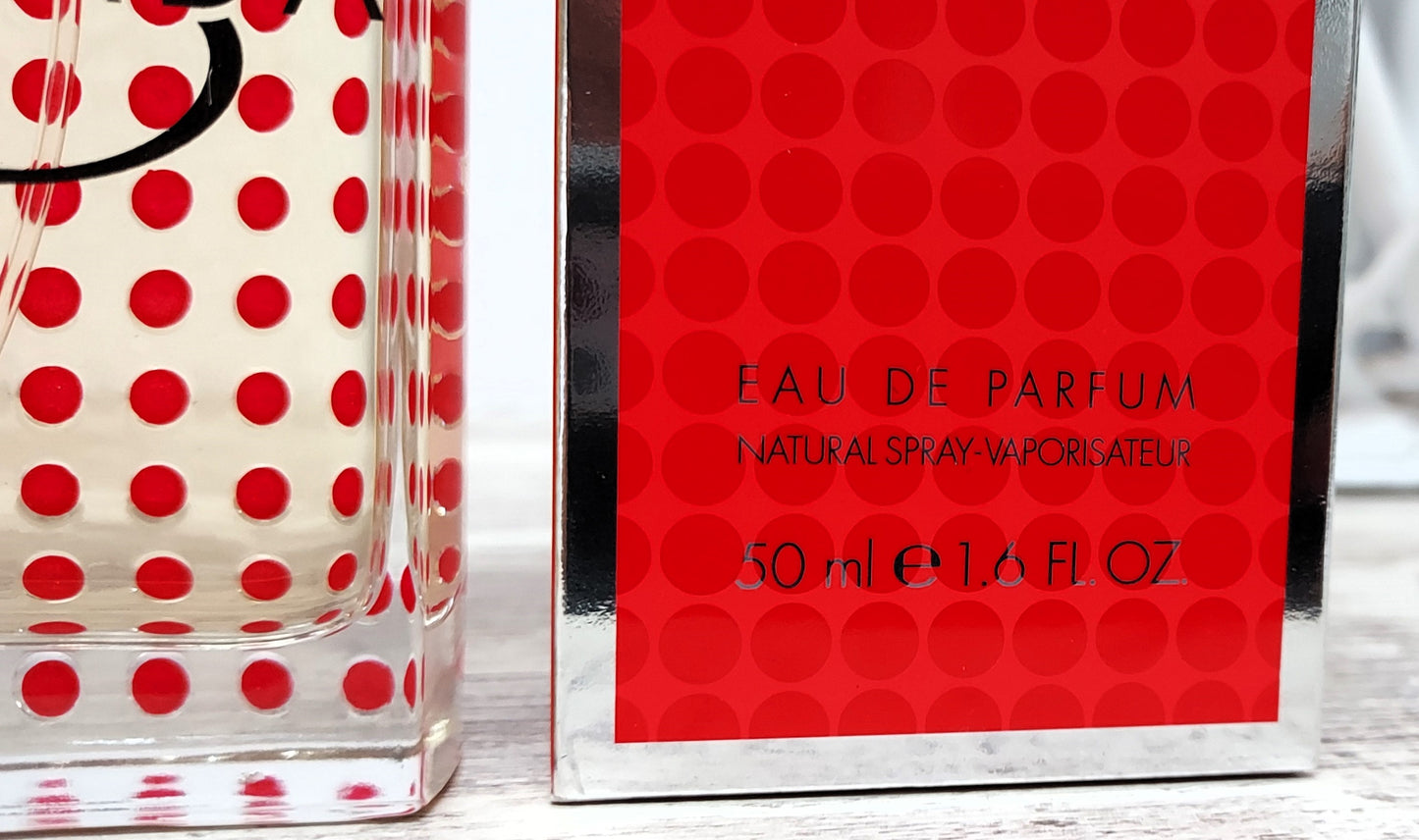 Escada S EDP (eau de parfum) 50ml + Body Lotion 200ml. Discontinued vintage.