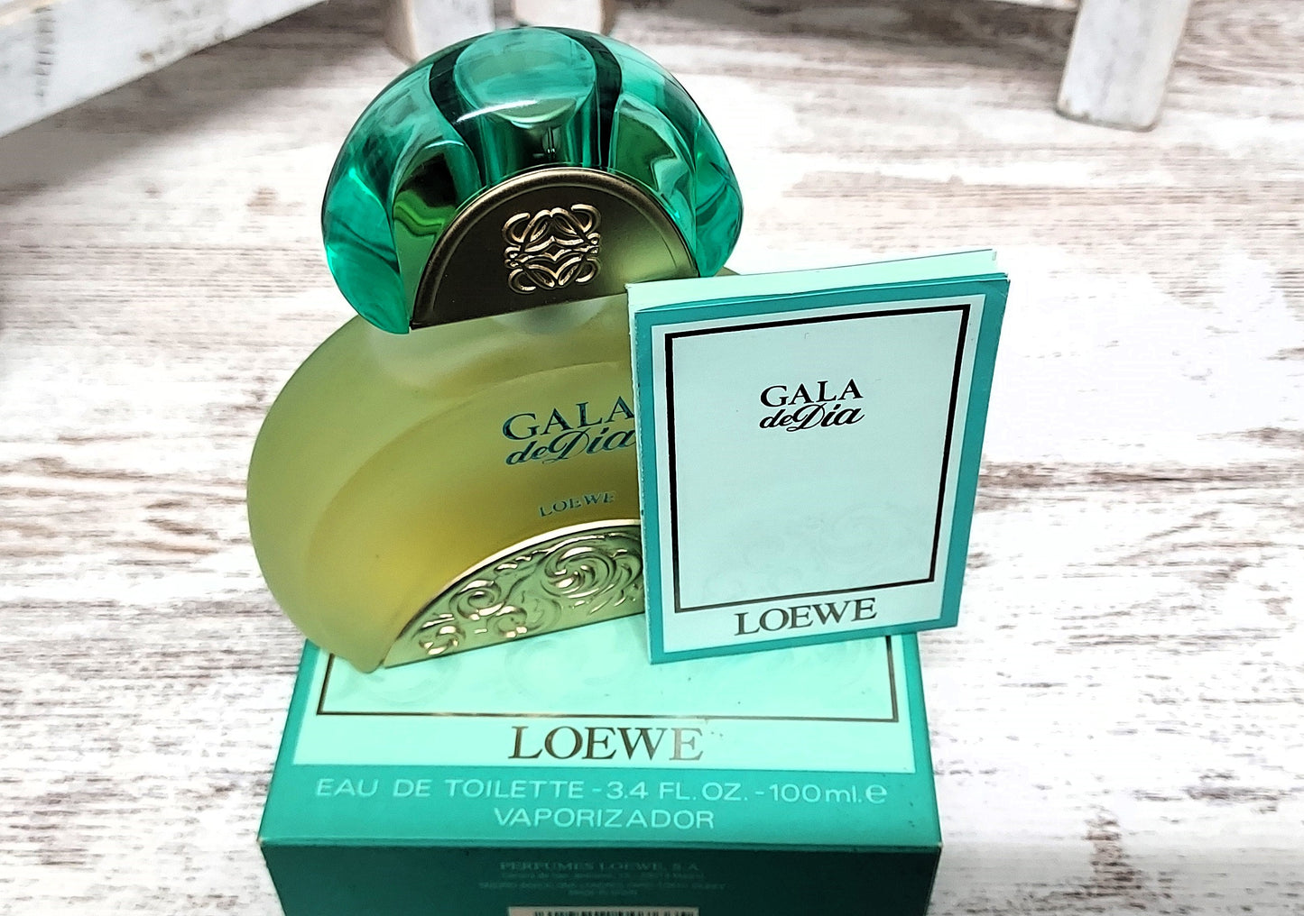 Gala de dia Loewe EDT (eau de toilette) 100ml. Discontinued vintage.