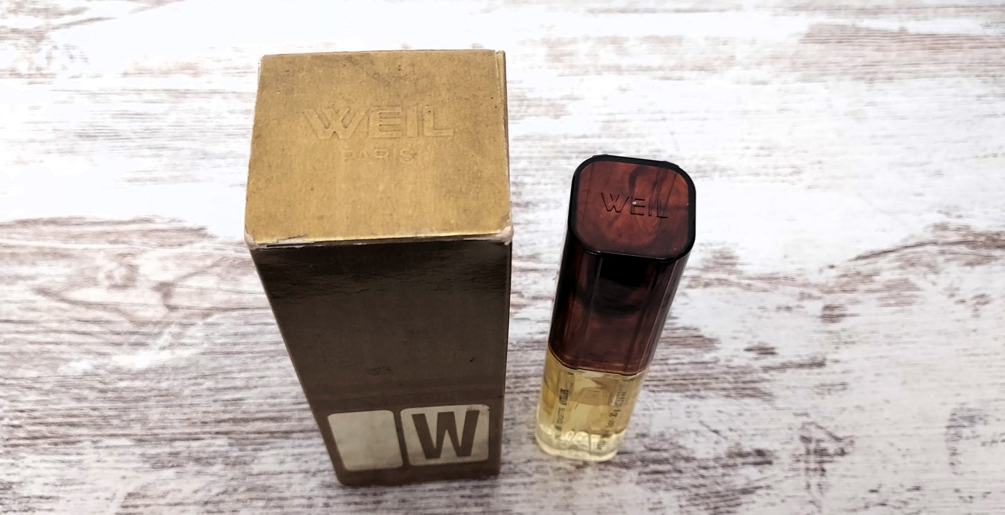 Antilope Weil EDT (Eau de Toilette) 30ml. Perfume level as shown in the pictures.