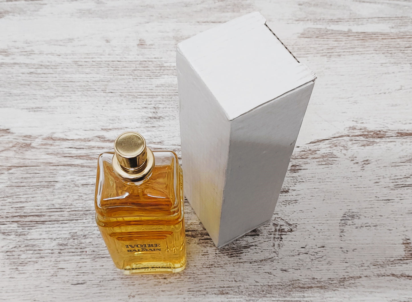 Ivoire Balmain EDT (eau de toilette) 100ml. Discontinued vintage extremely rare.