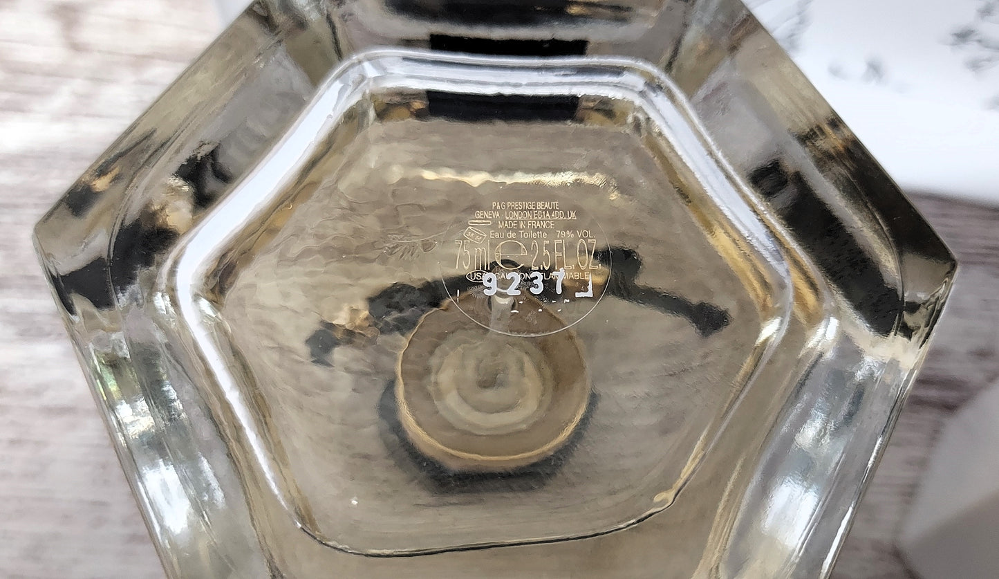 Flora Gucci EDT 75ml + Body Lotion 100ml + Shower Gel 100ml. Original formula.