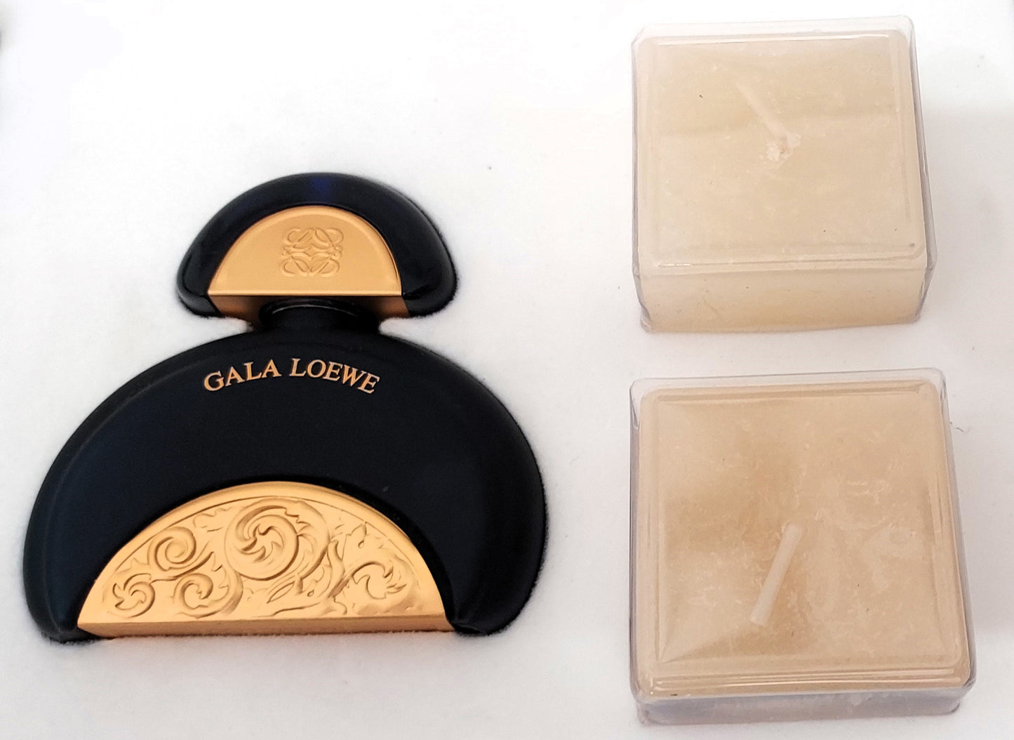 Gala Loewe EDT (eau de toilette) 50ml + Bath Pearls + 2 Candles. Vintage set.