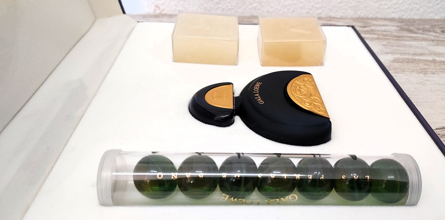 Gala Loewe EDT (eau de toilette) 50ml + Bath Pearls + 2 Candles. Vintage set.