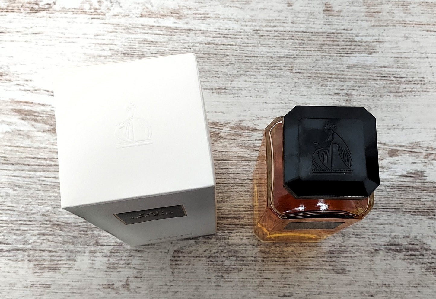 Eau My Sin Lanvin EDT (eau de toilette SPLASH) 200ml. Discontinued vintage rare.