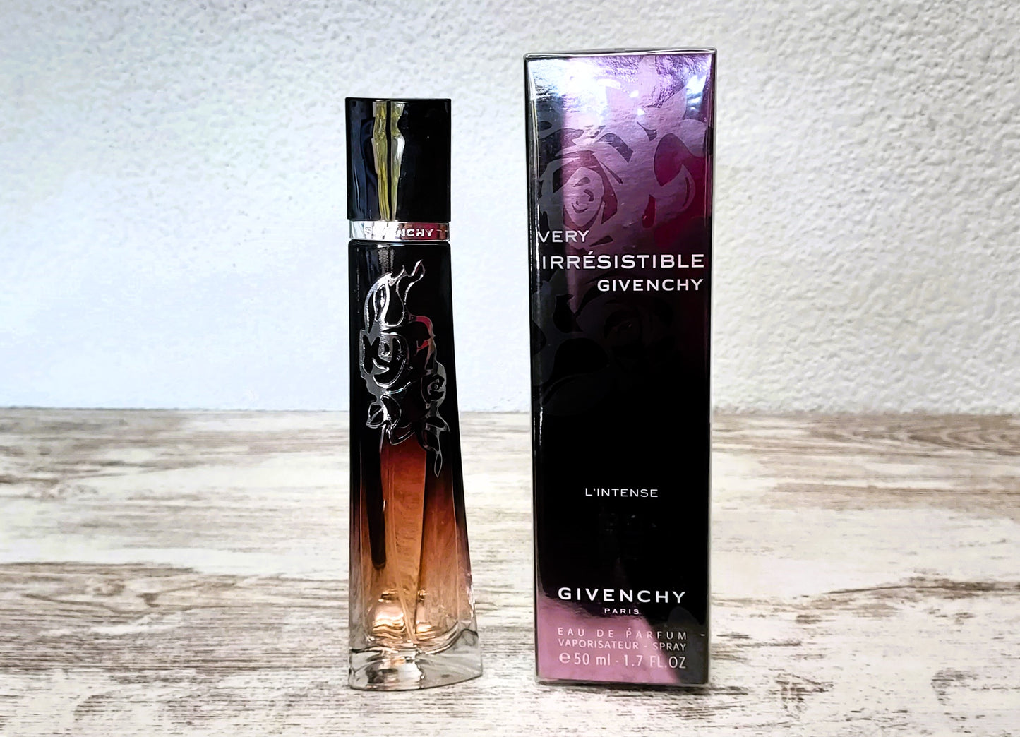 Very Irresistible l'Intense Givenchy EDP (eau de parfum) 50ml. Discontinued.