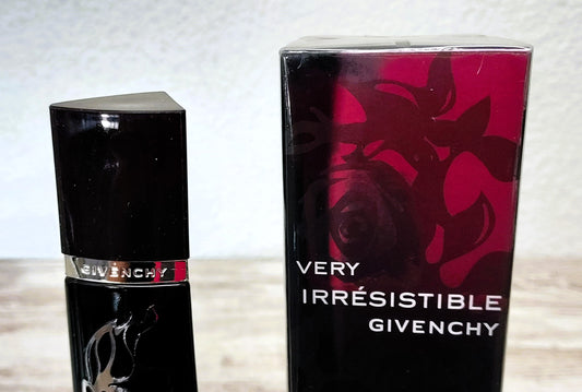 Very Irresistible l'Intense Givenchy EDP (eau de parfum) 50ml. Discontinued.