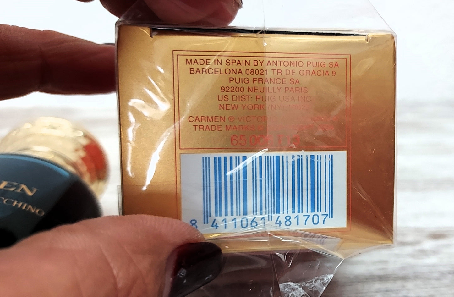 Carmen Victorio & Lucchino EDT 50ml + Body Lotion 100ml + Shower Gel 100ml.