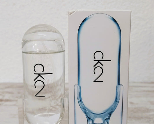 CK2 Calvin Klein EDT (eau de toilette) 50ml. Discontinued. Unisex Fragrance.