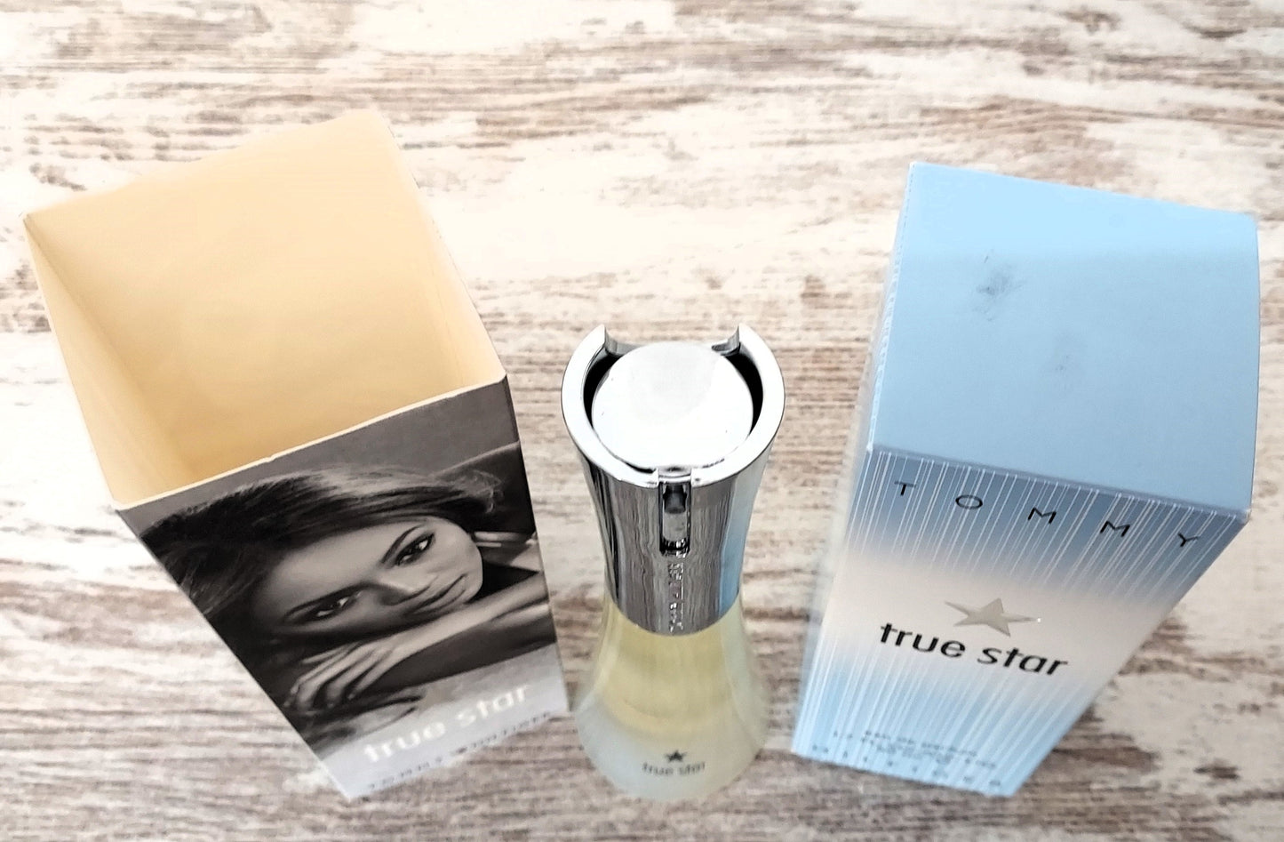 True Star Woman Tommy Hilfiger EDP (eau de parfum) 50ml. Discontinued vintage.