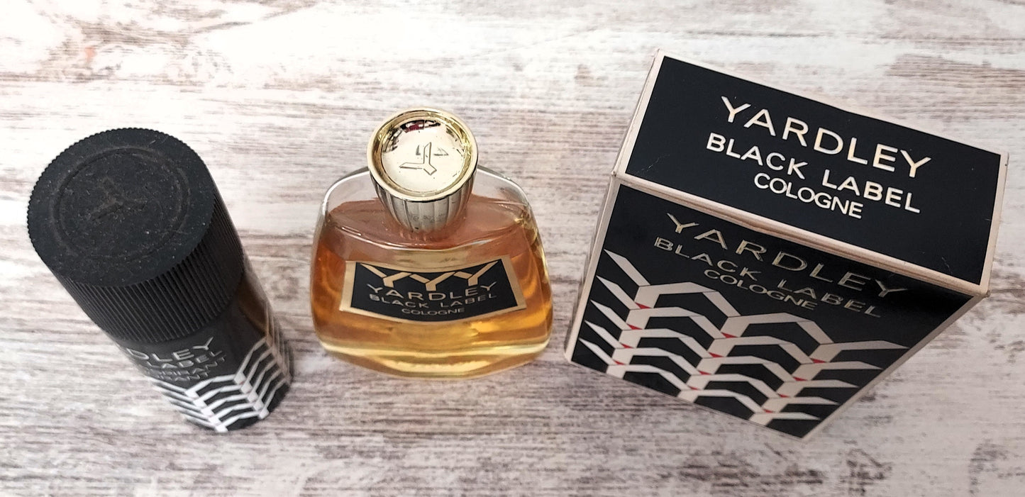 Black Label Yardley EDT 200ml (Evaporated) + Deo Spray 140g. Vintage very rare.