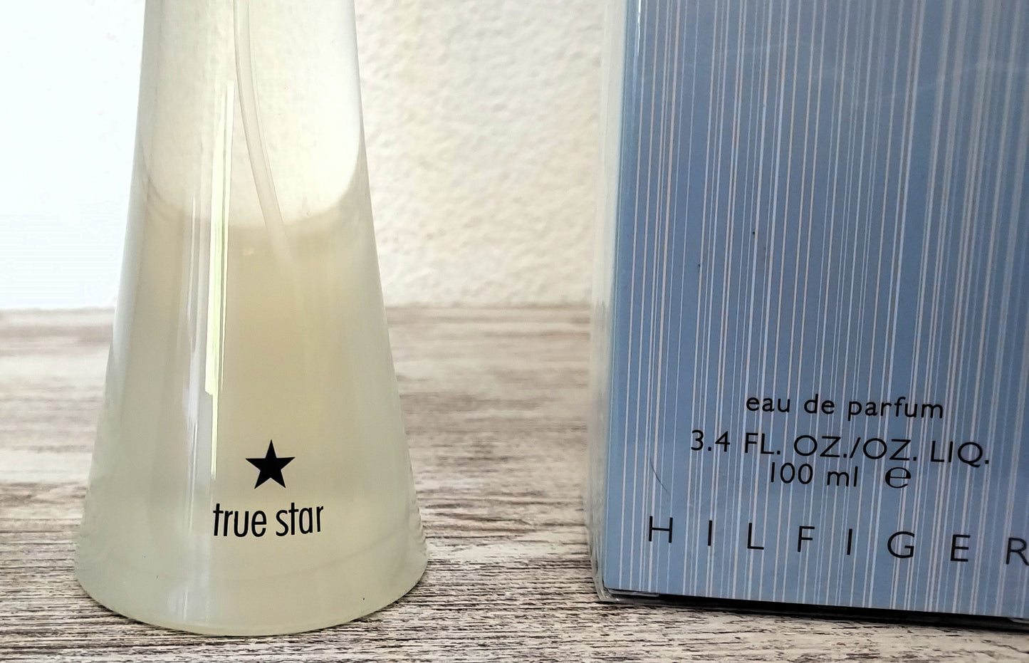 True Star Woman Tommy Hilfiger EDP (eau de parfum) 100ml. Discontinued vintage.