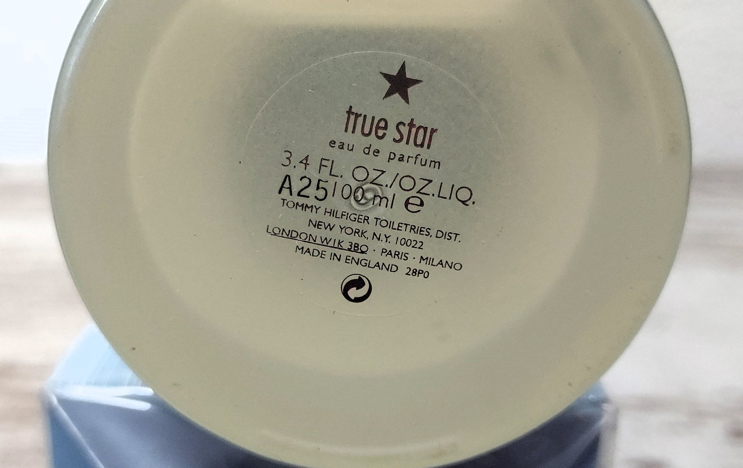 True Star Woman Tommy Hilfiger EDP (eau de parfum) 100ml. Discontinued vintage.