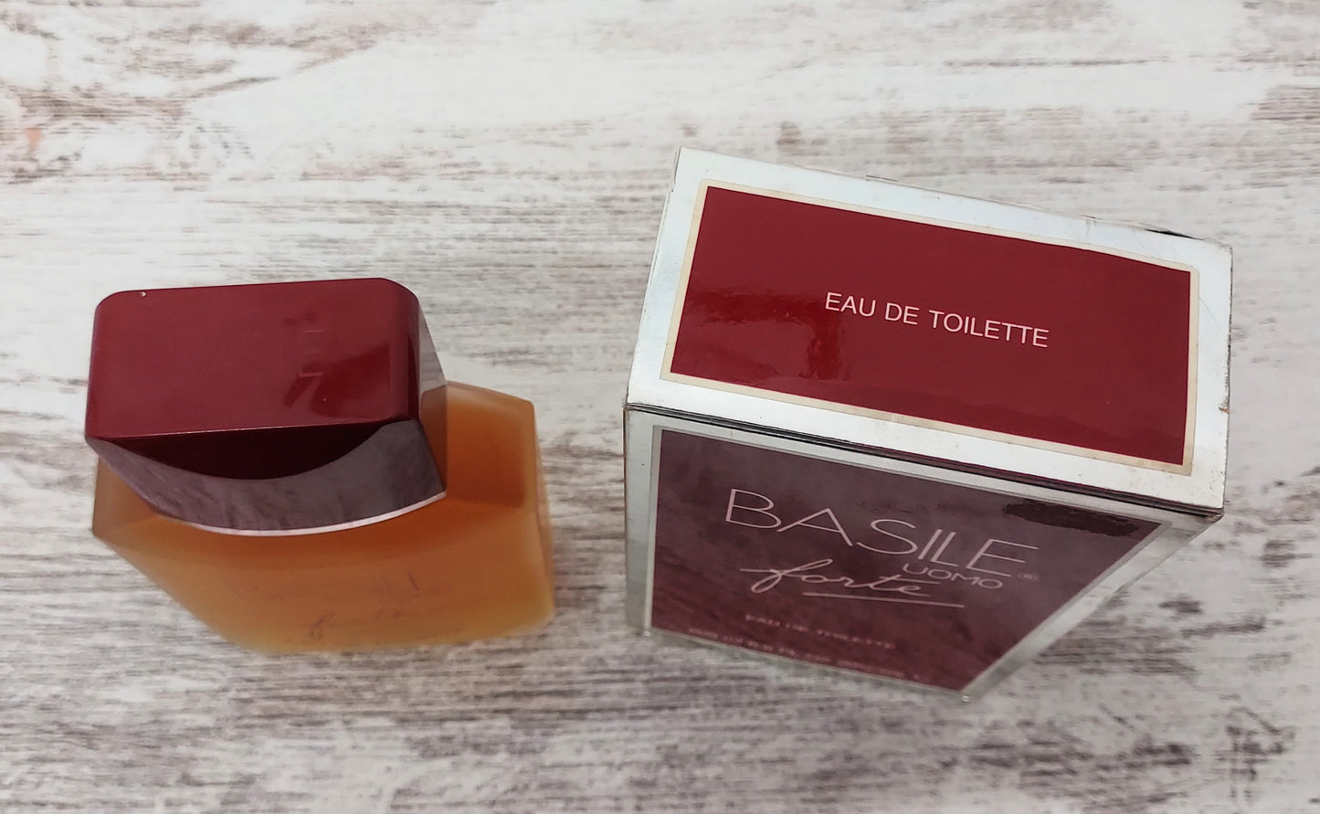Basile Uomo Forte EDT (eau de toilette SPLASH) 200ml. Vintage extremely rare.