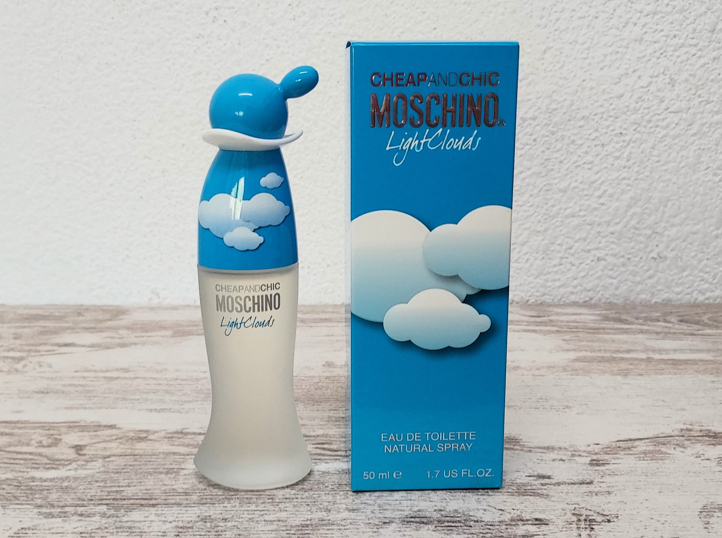 Cheap & Chic Light Clouds Moschino EDT (eau de toilette) 50ml. Discontinued rare.