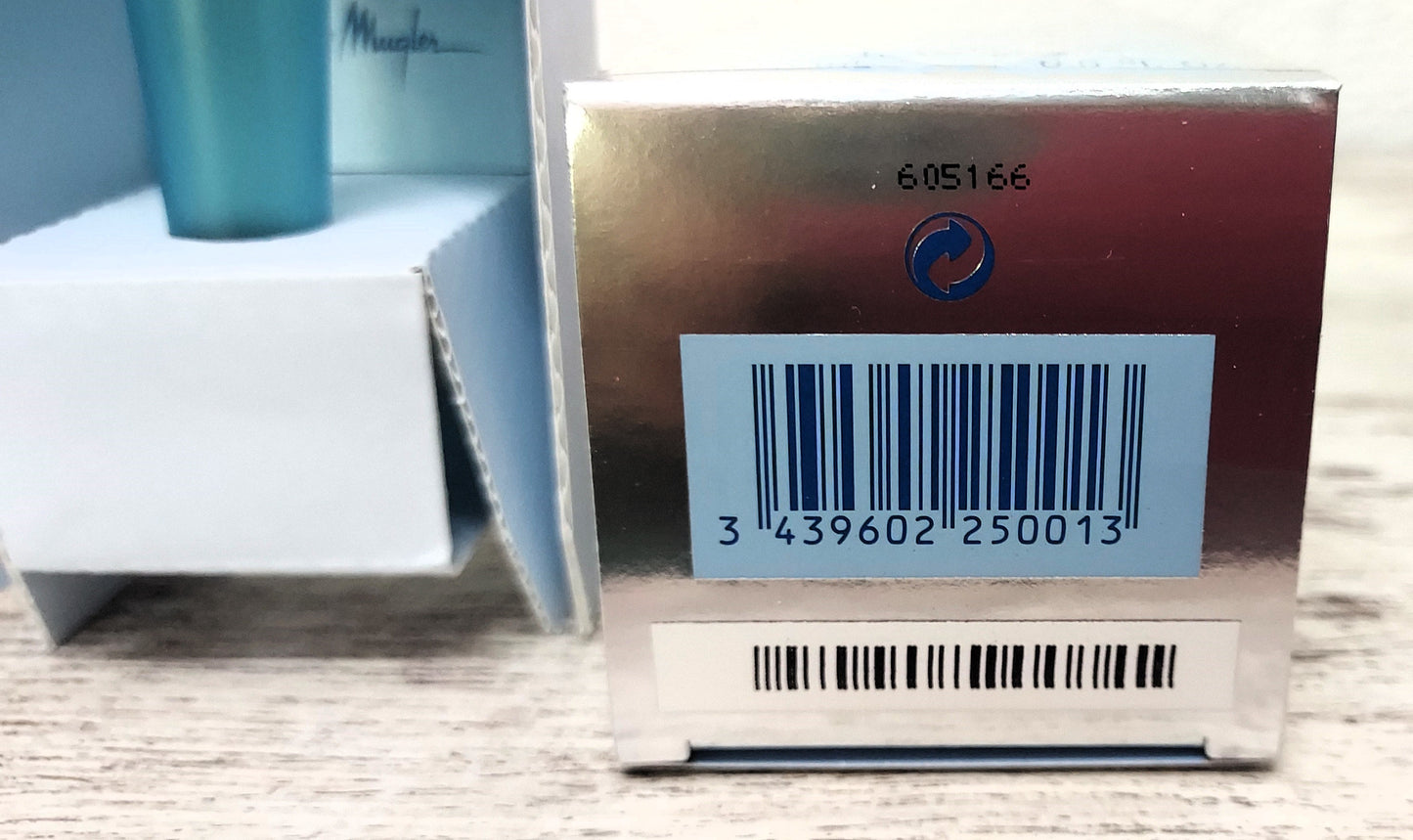 Innocent Thierry Mugler EDP (eau de parfum) 15ml. Discontinued vintage rare.