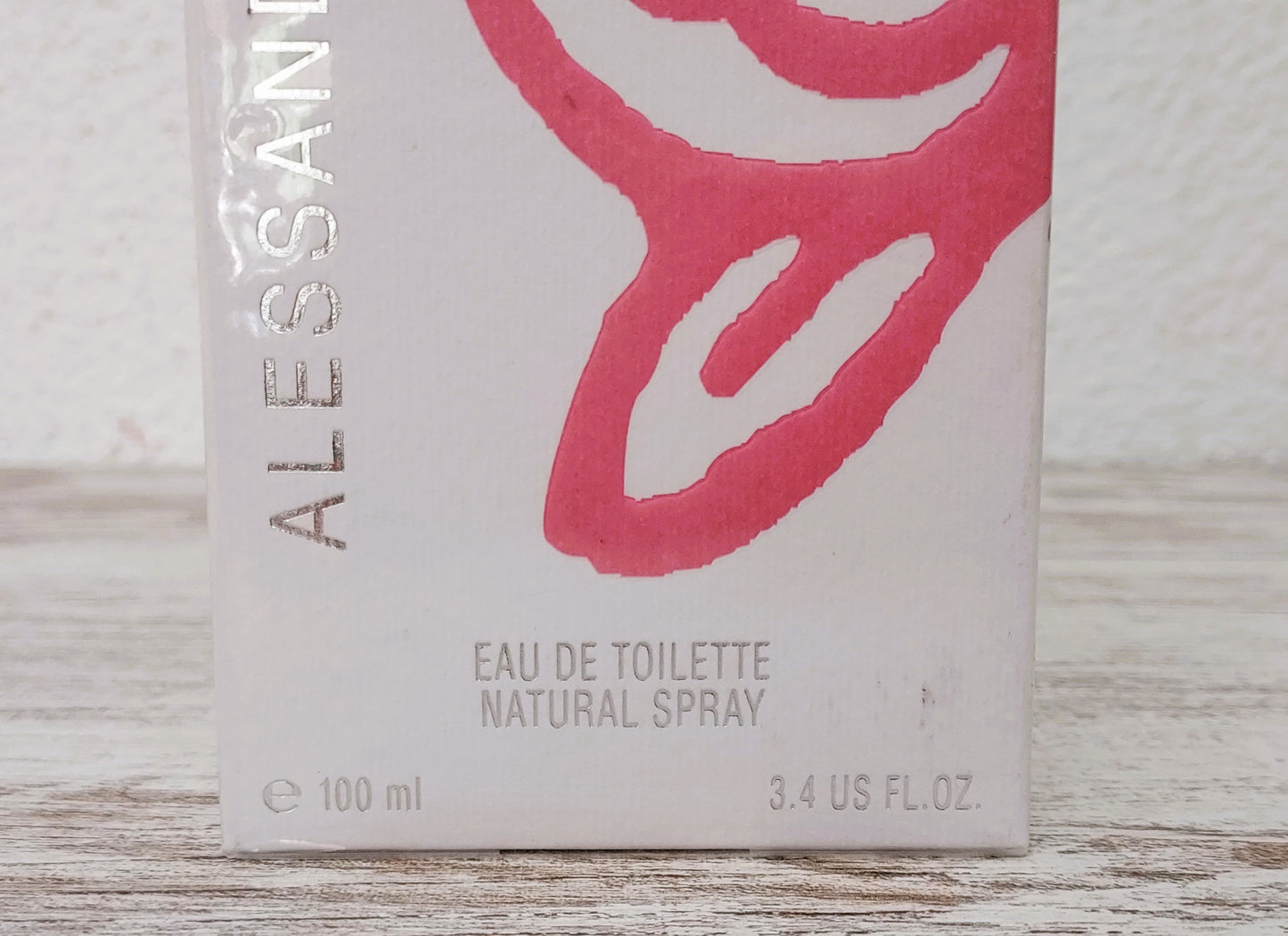 Woman in Rose Alessandro Dell'Acqua EDT (eau de toilette) 100ml. Discontinued vintage.