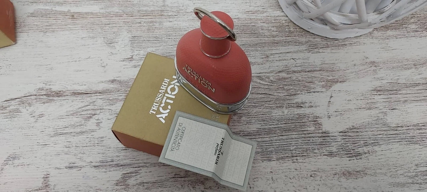 Action Donna Trussardi EDT (eau de toilette SPLASH) 50ml. Discontinued vintage.