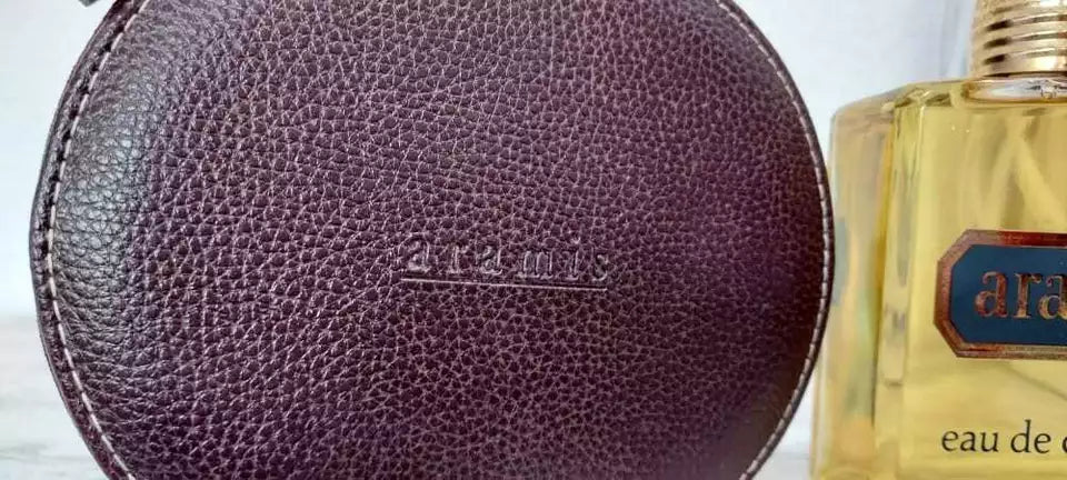 Aramis pour Homme EDC (eau de cologne SPLASH) 240ml + Accessories. Vintage rare.