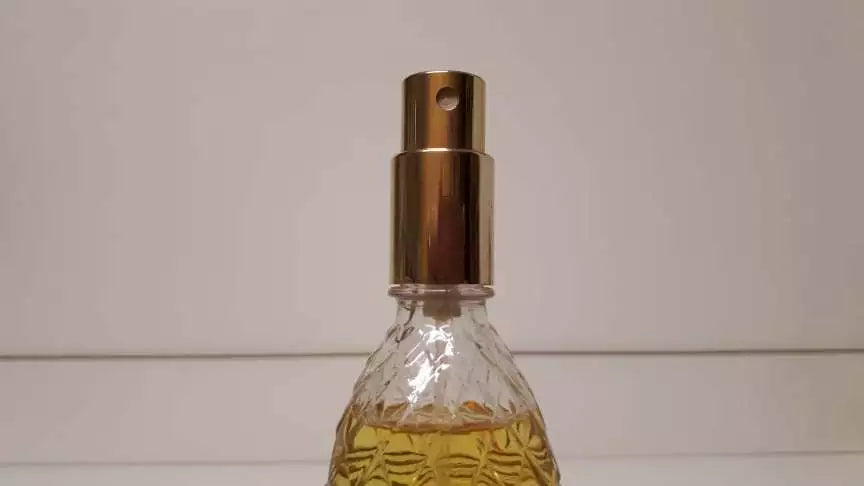 Eau de Guerlain EDT 85ml. Extremely rare bottle. Discontinued vintage.