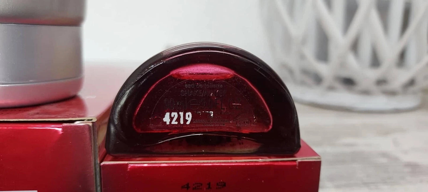 Boss Intense Shimmer Edition EDP (eau de parfum) 90ml + Body Lotion 150ml.