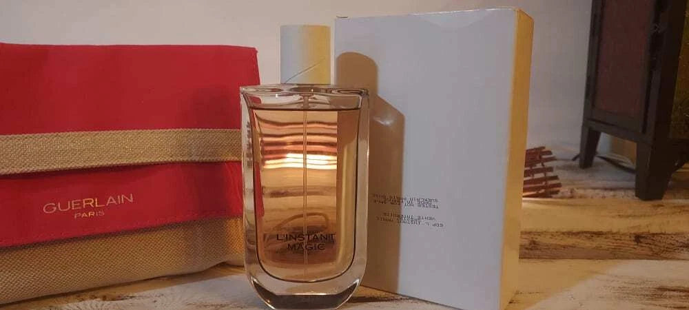 L'Instant Magic de Guerlain EDP (eau de parfum) 80ml + Toiletry Bag. Discontinued vintage.