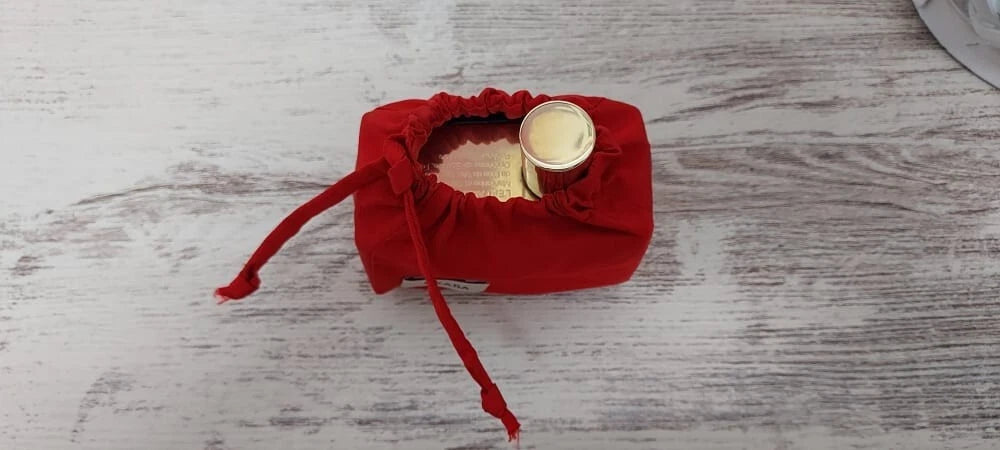 Prada L’Eau Ambrée EDP (Eau de Parfum) 80ml, in its small bag. Discontinued.