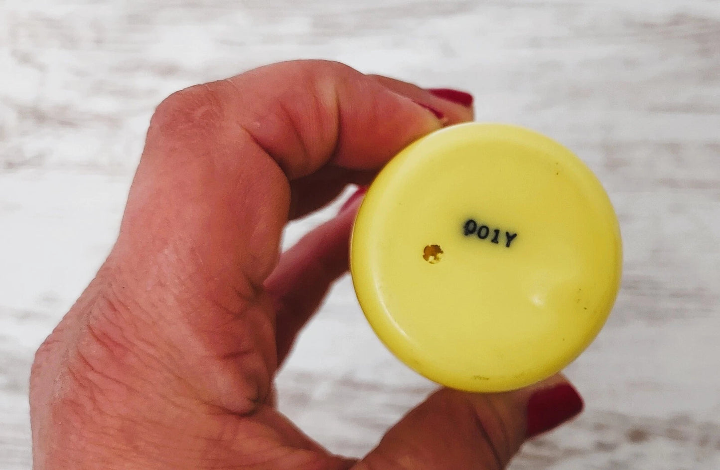 Monsieur Balmain EDT (eau de toilette SPLASH) 120ml. Perfume level as shown in the pictures.