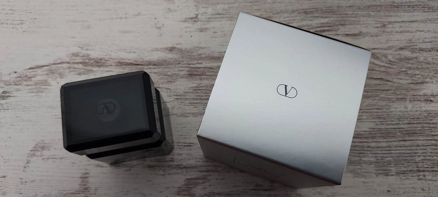 Very Valentino pour Homme EDT (eau de toilette) 50ml. Discontinued vintage.