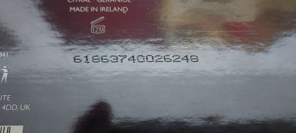 V pour Homme Valentino EDT 100ml + After Shave Balm 75ml. Extremely rare item.