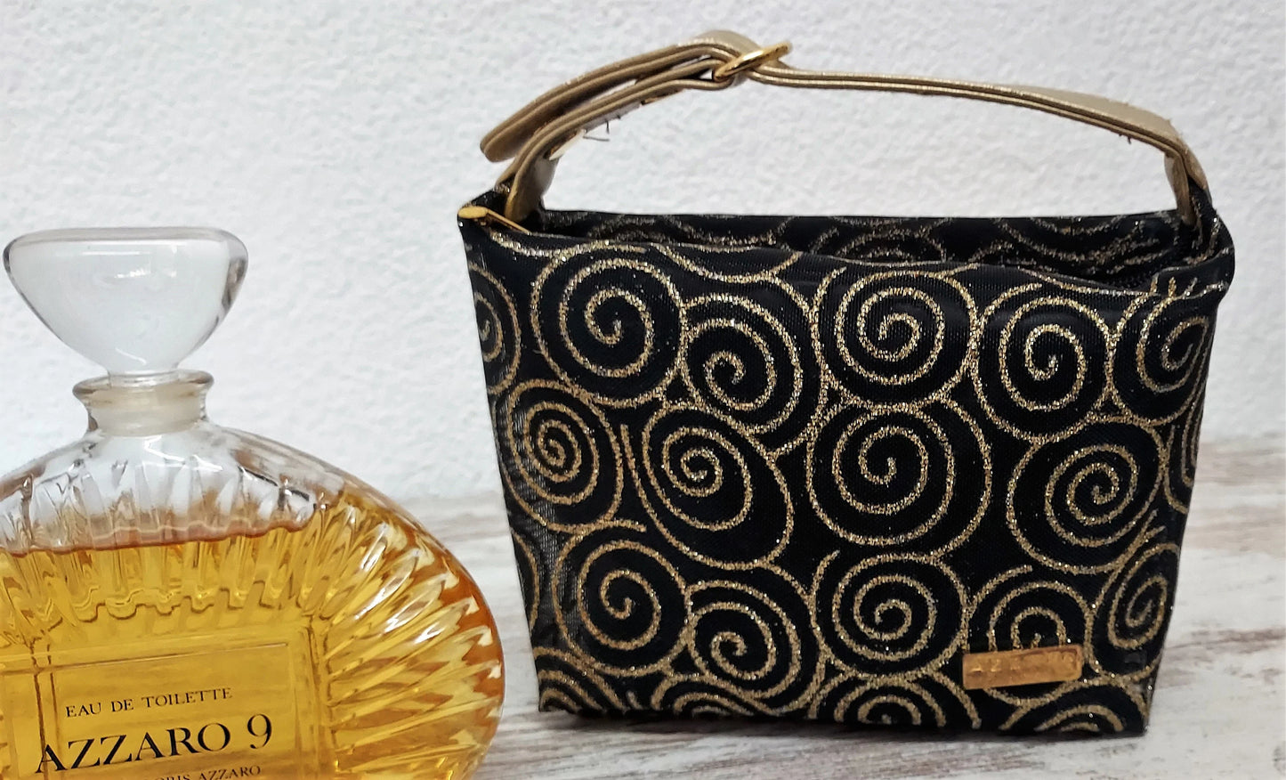 Azzaro 9 Loris Azzaro EDT (eau de toilette SPLASH) 200ml + Toiletry Bag. Vintage.