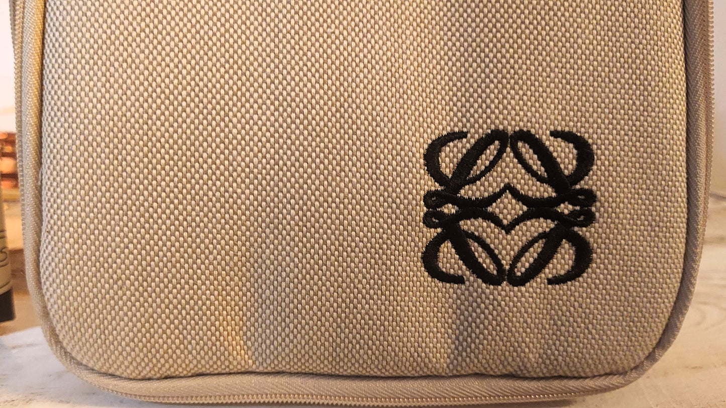 Esencia Femme de Loewe EDT 100ml + Gel 150ml + Bag + Box. Discontinued vintage.