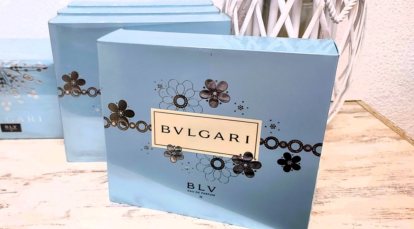 BLV II Bvlgari EDP (eau de parfum) 50ml + EDP 10ml + Shower Gel 75ml. Discontinued.