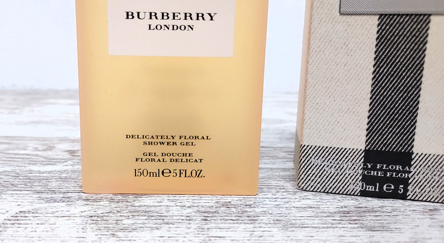 Burberry London for Her Delicate floral shower gel 150 ml. Discontinued vintage.