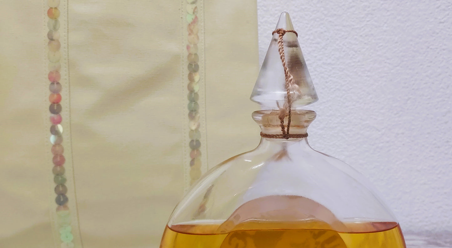 Chant d'Aromes Guerlain (eau de cologne) Flacon Montre Jumbo 500ml. NOT FULL.