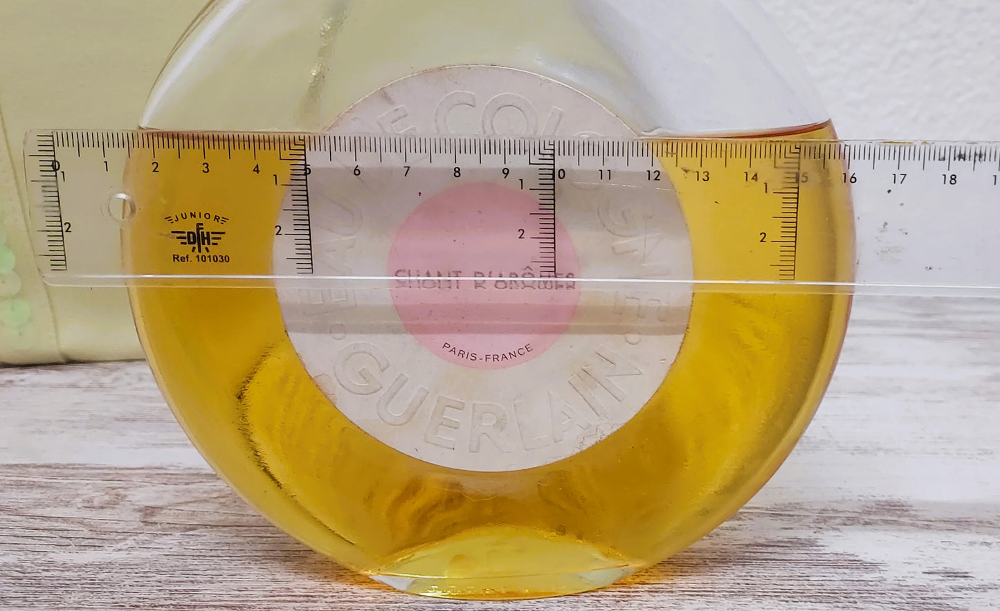 Chant d'Aromes Guerlain (eau de cologne) Flacon Montre Jumbo 500ml. NOT FULL.