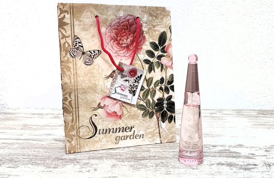 L'Eau d'Issey FLORALE Issey Miyake EDT (eau de toilette) 25ml (almost full). Discontinued.