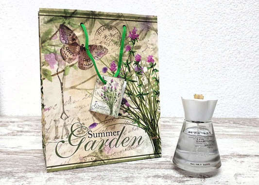 Burberry Baby Touch EDT (eau de toilette) 100ml. Perfume level as shown in the pictures.