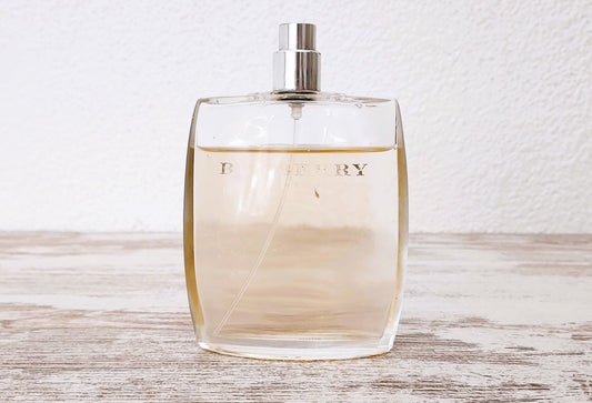 Burberry for Men EDT 100ml (Perfume level as shown in the pictures). Vintage.