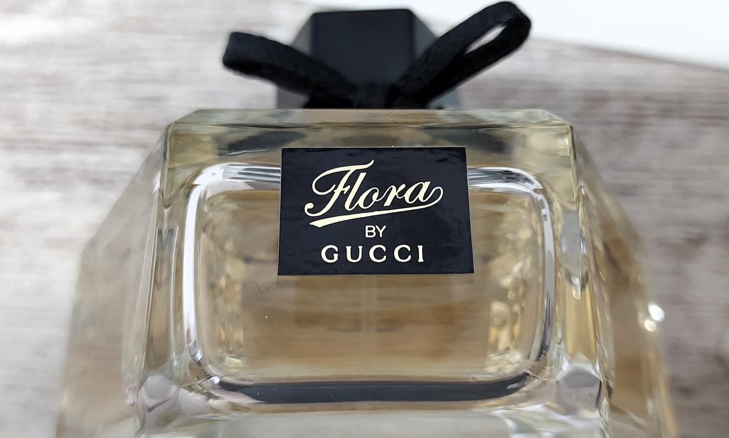 Flora Gucci EDT 75ml + Body Lotion 100ml + Shower Gel 100ml. Original formula.