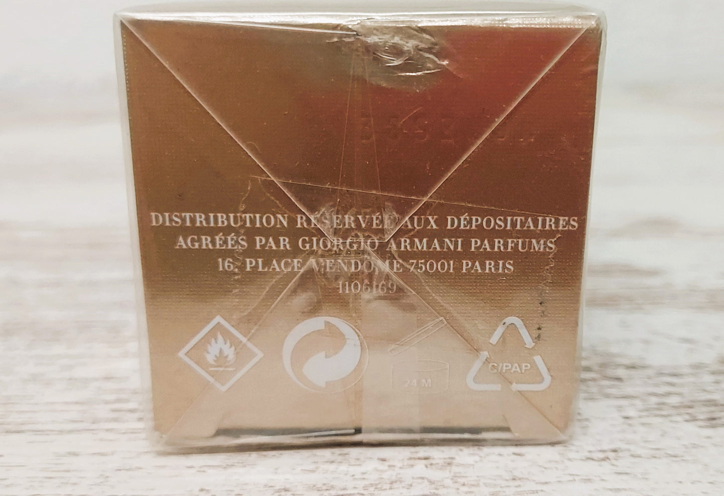 Armani Code Absolu pour Femme EDP (eau de parfum) 75ml. Discontinued.