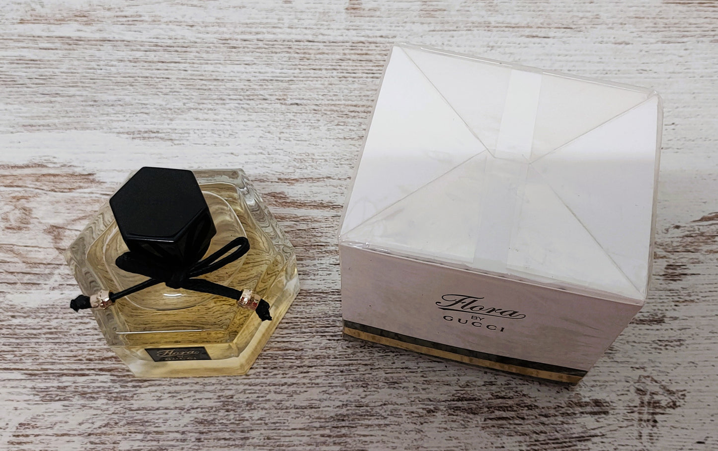 Flora Gucci EDT (eau de toilette) 50ml. Discontinued formula.
