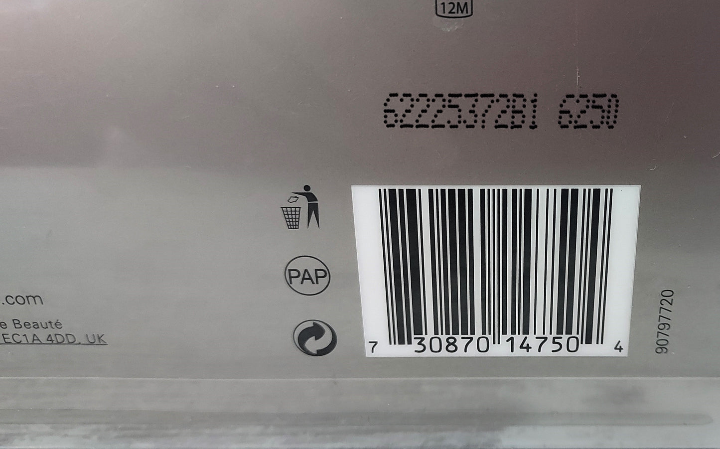 Boss Bottled Hugo Boss EDT 100ml + After Shave 75ml + Gel 50ml. YEAR 2016.