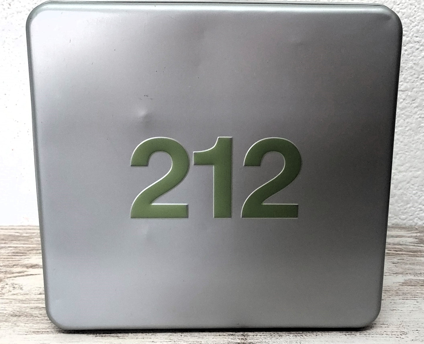 212 Woman Carolina Herrera EDT 100ml + Body Lotion 250ml. Discontinued vintage 2006.