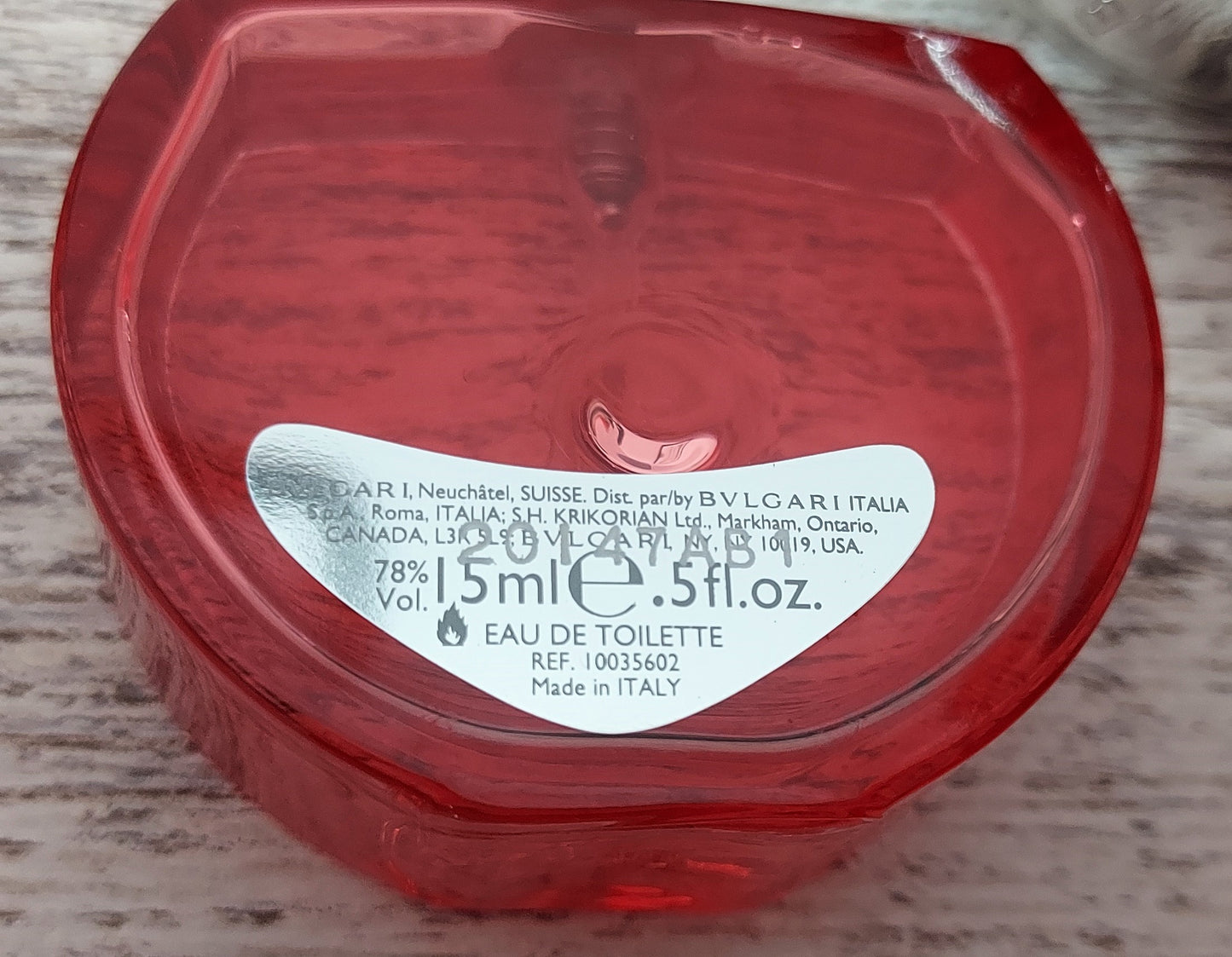 Omnia Coral Bvlgari EDT (eau de toilette) 65ml + EDT 15ml + Toiletry bag. Discontinued.