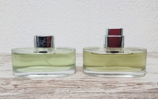 Must de Cartier pour Homme EDT, 2 bottles of 100 ml (total 200 ml). A broken sprayer.
