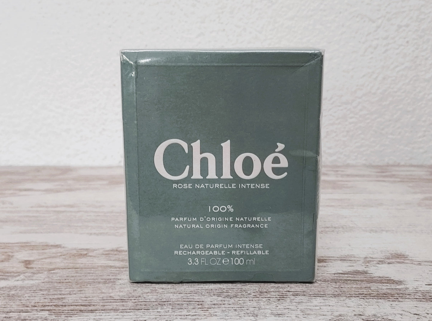 Chloe eau de parfum 75 ml + Body Lotion 100 ml + eau de parfum 5 ml. Batch from 2021.