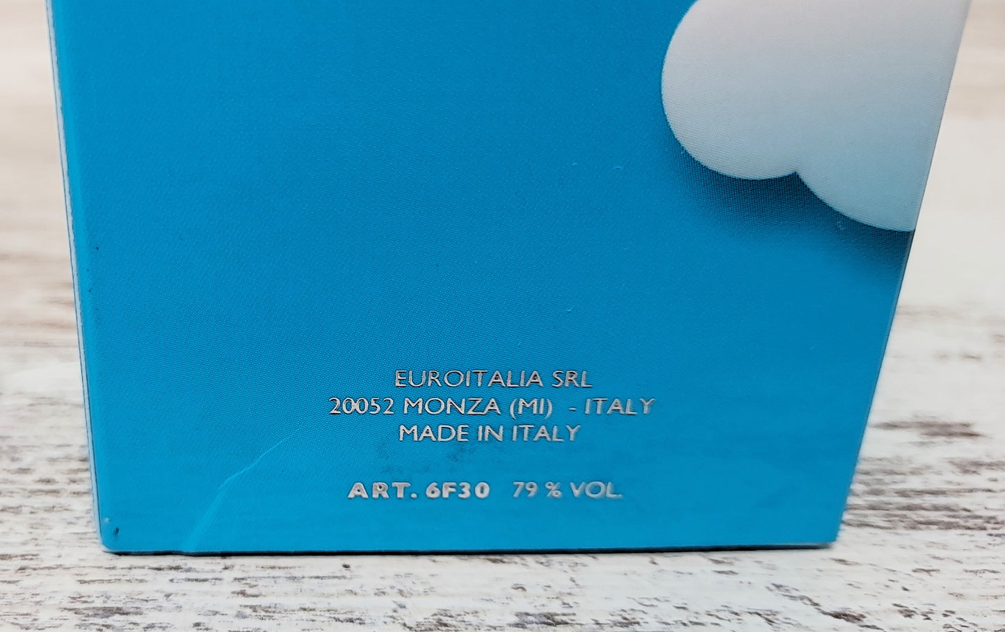 Cheap & Chic Light Clouds Moschino EDT (eau de toilette) 50ml. Discontinued rare.